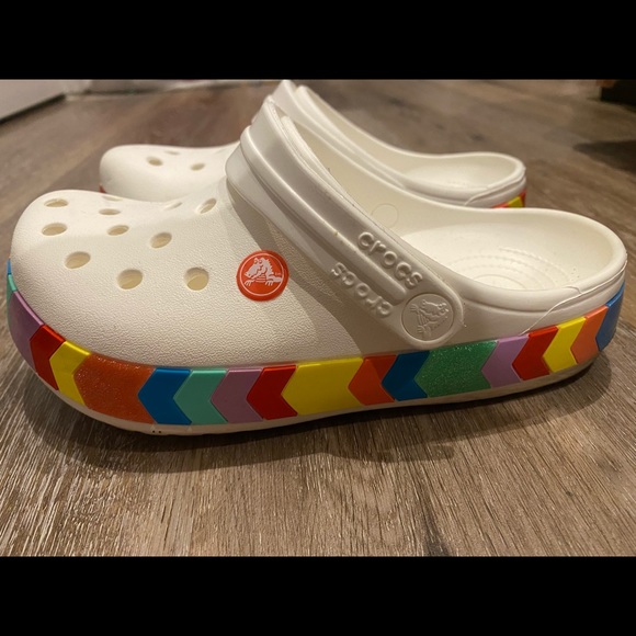 Crocs - Picture 6 of 6